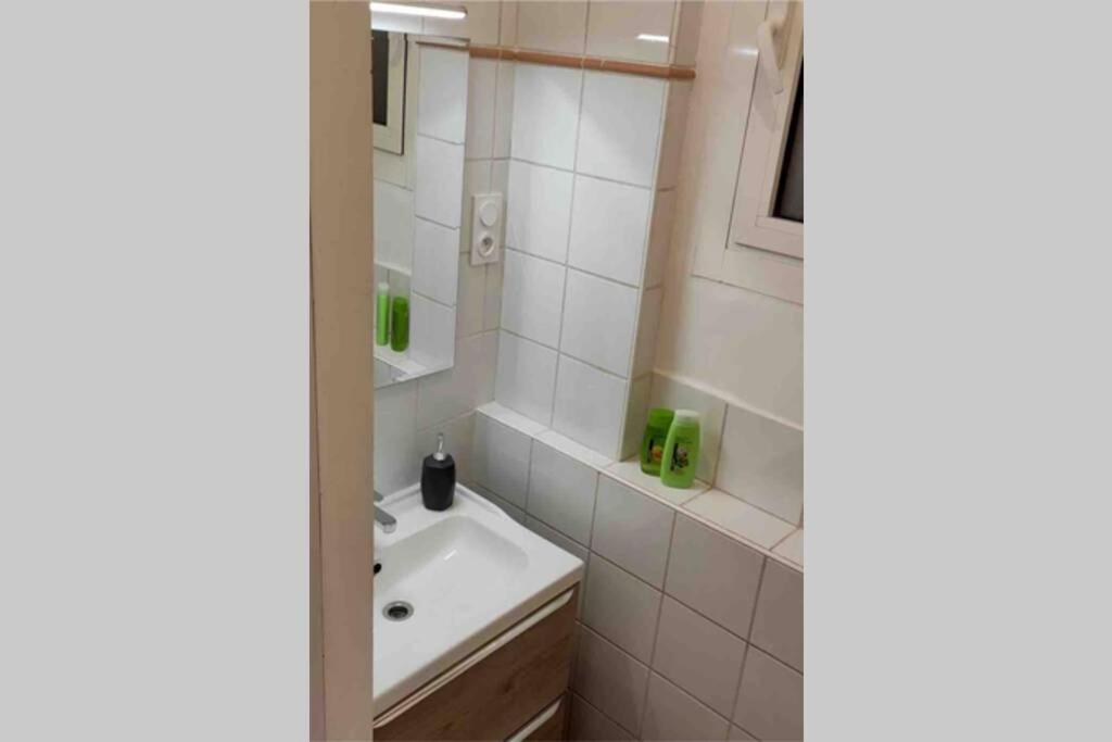 Vue Faron - Appart Cosy - Proche Telepherique/Gare Toulon Buitenkant foto